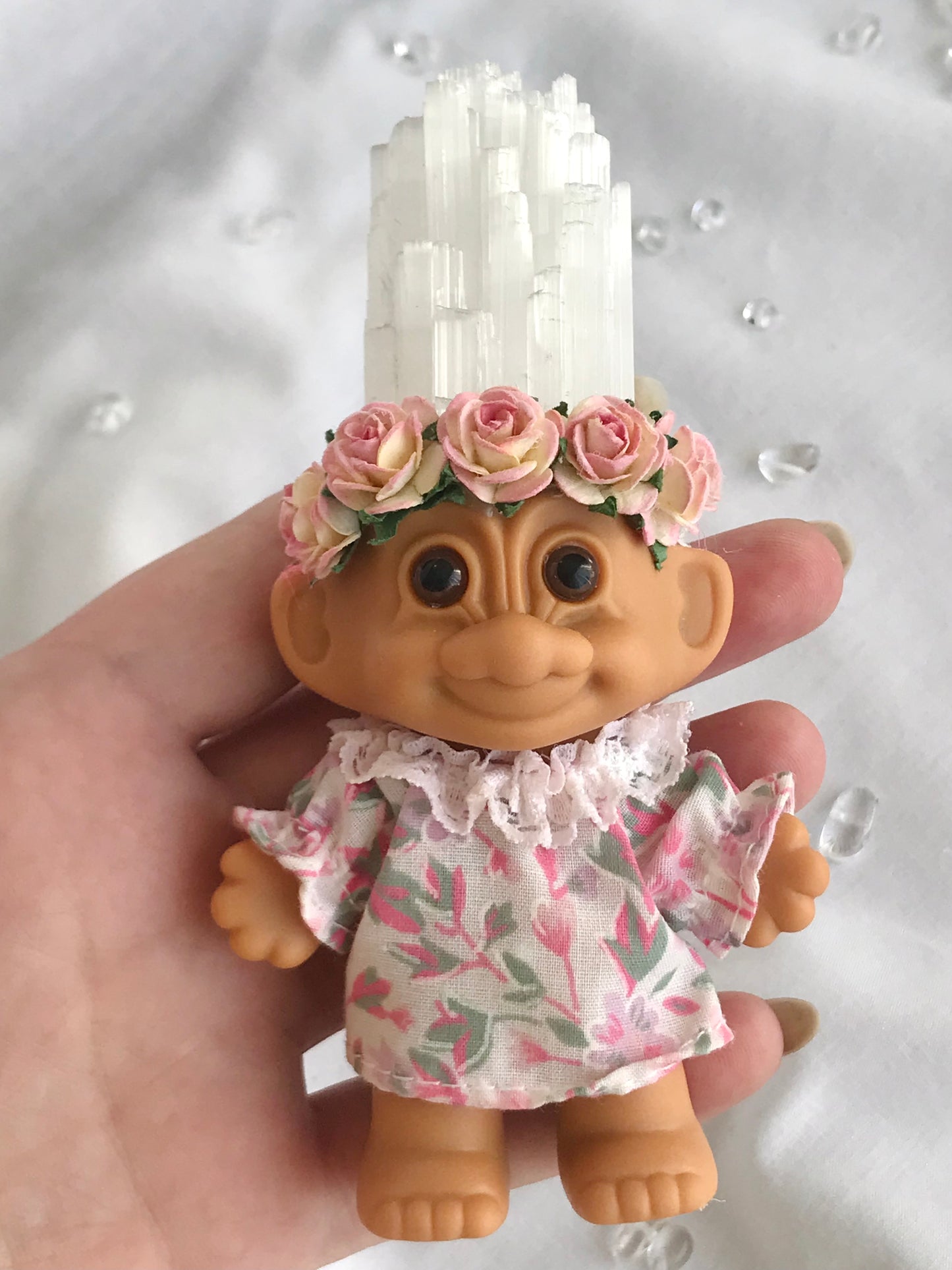 Pink flower shirt troll 5"