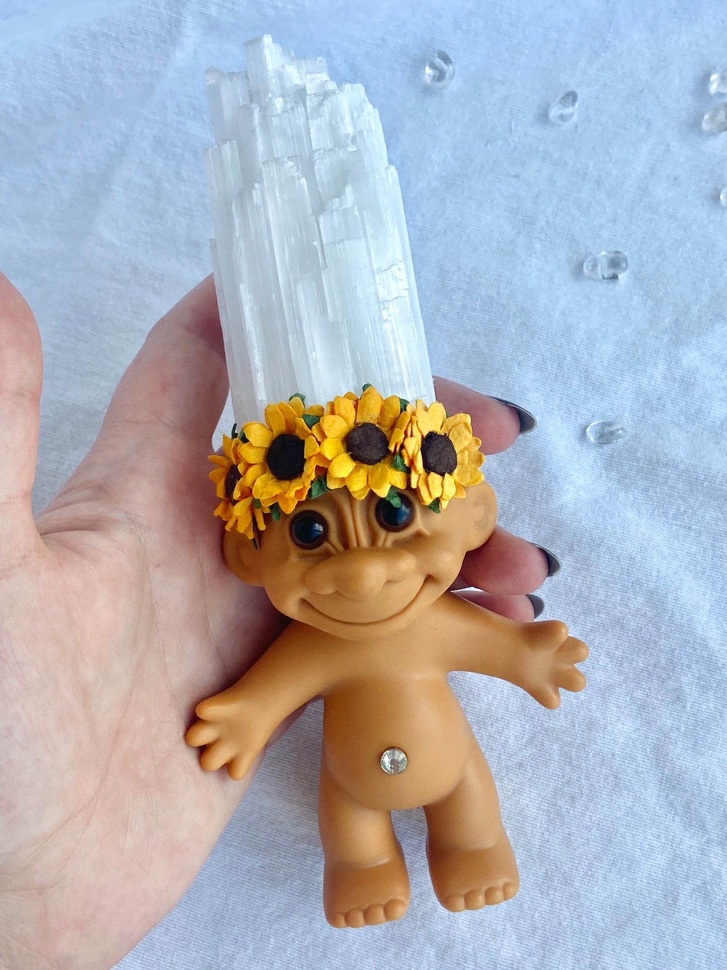 Sunflower Troll 7"