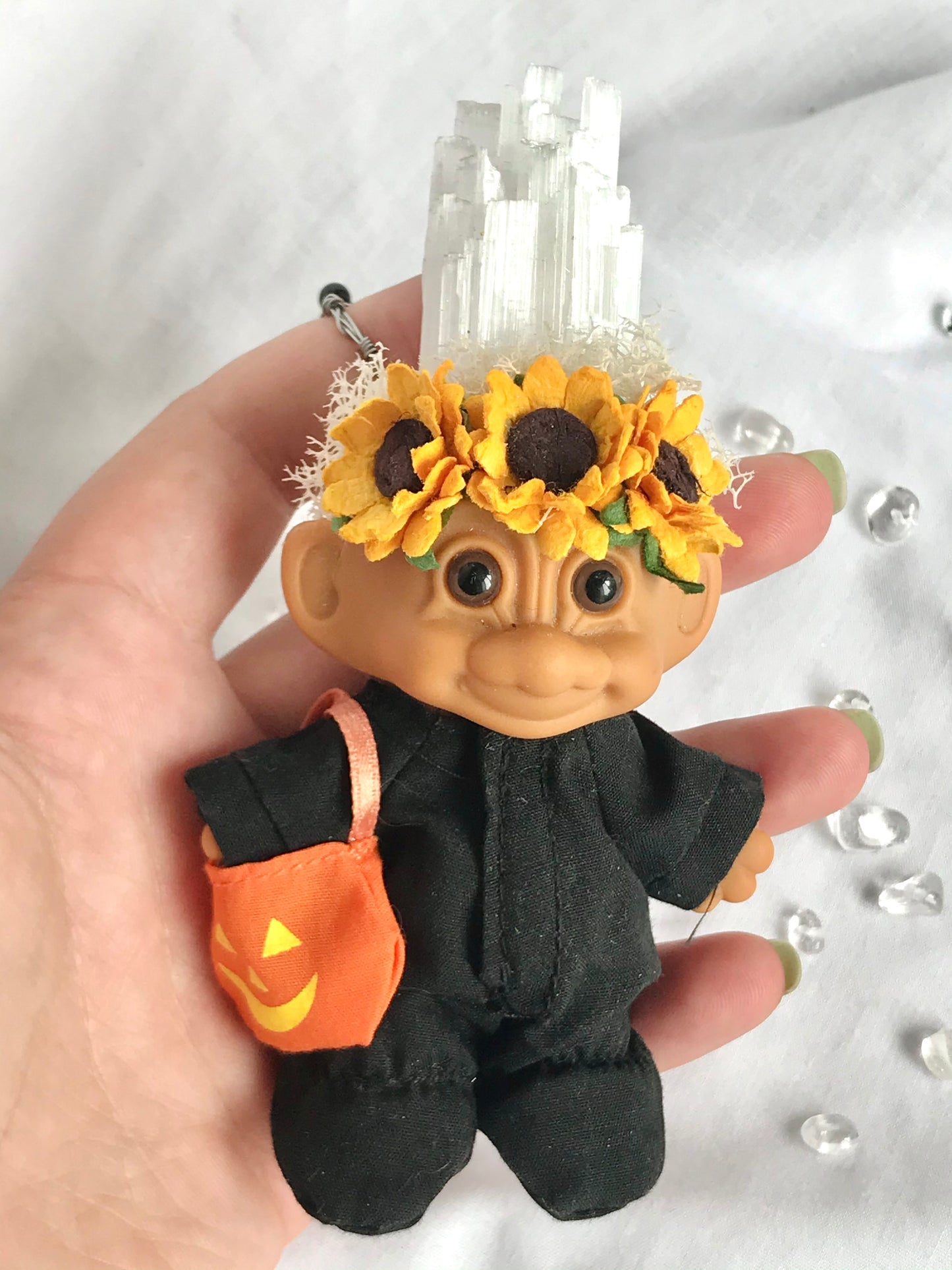 Trick or treat Troll 5"