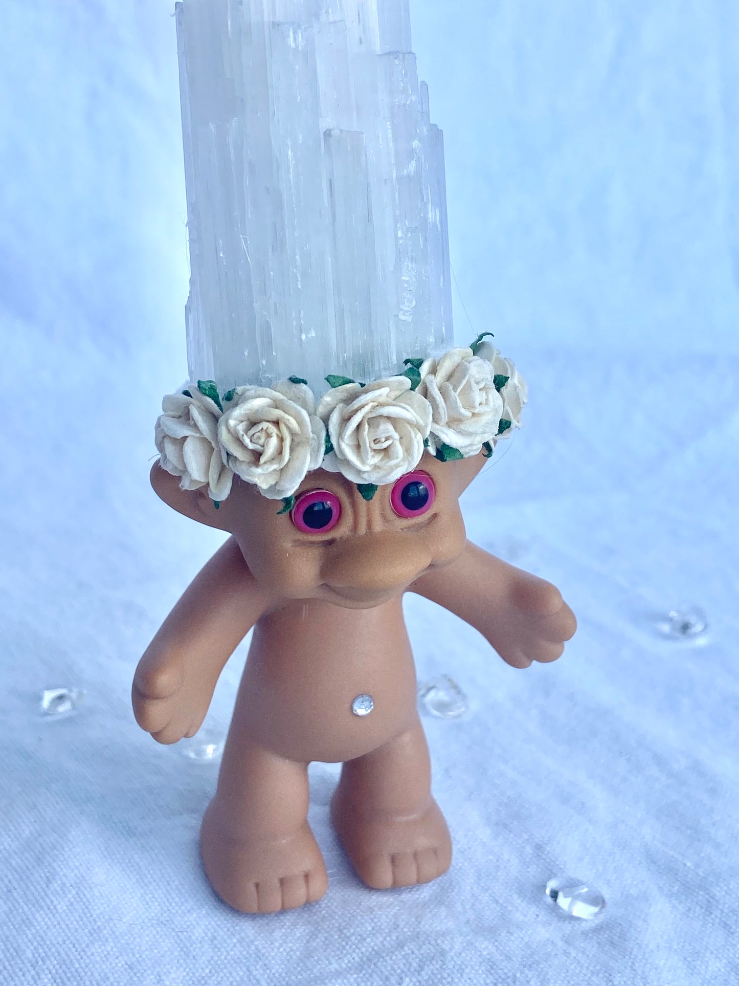 White Rose Troll 5"