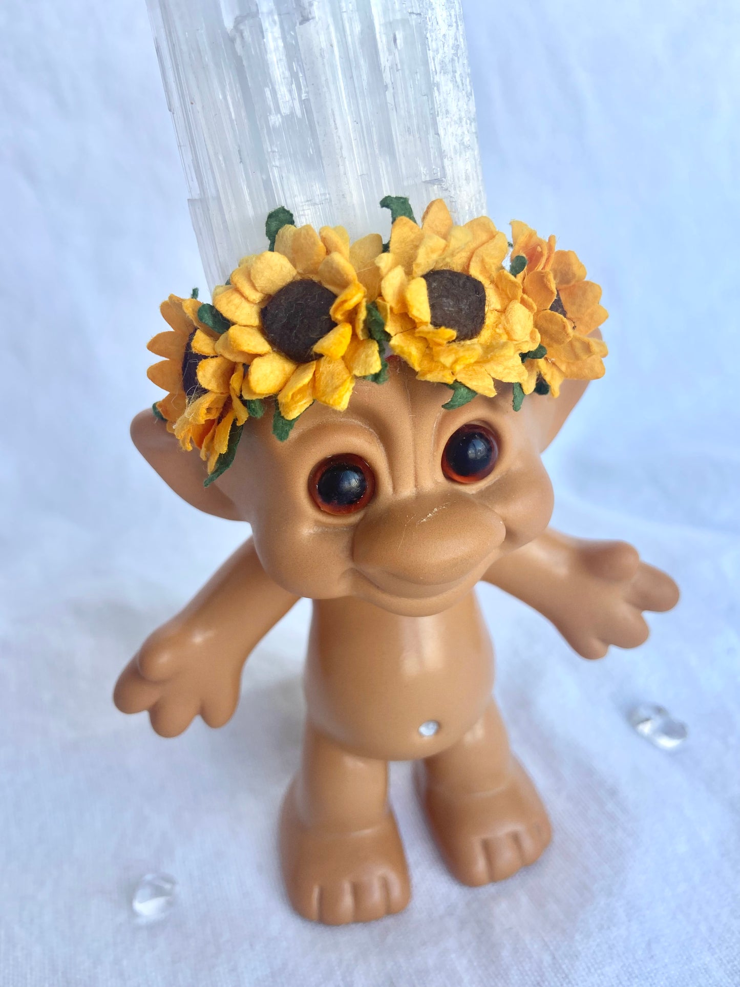 Sunflower Troll 7"