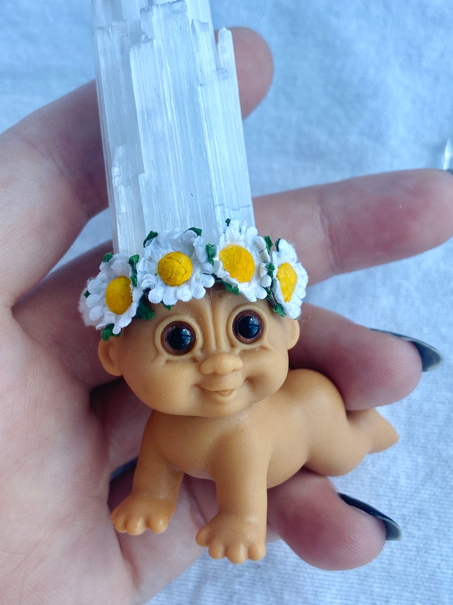 White Daisies Baby Troll 3"