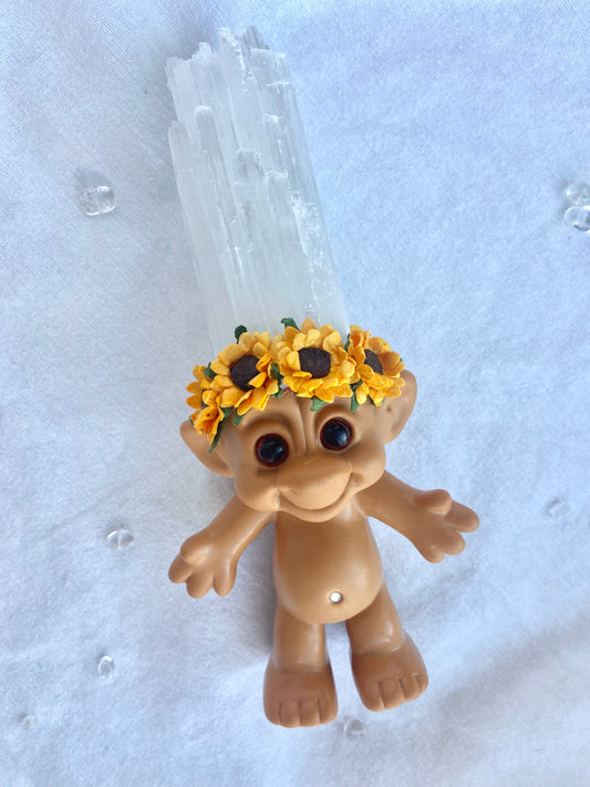 Sunflower Troll 7"